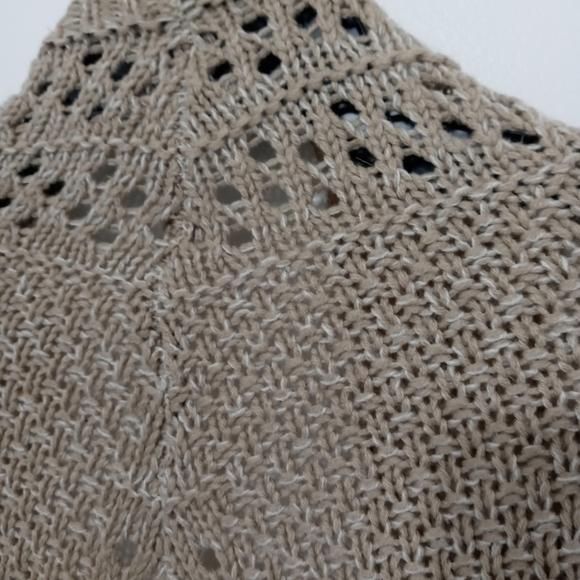 Charlotte Russe Beige Oversize slouchy Knit Sweater with 3/4 sleeves - Picture 9 of 13